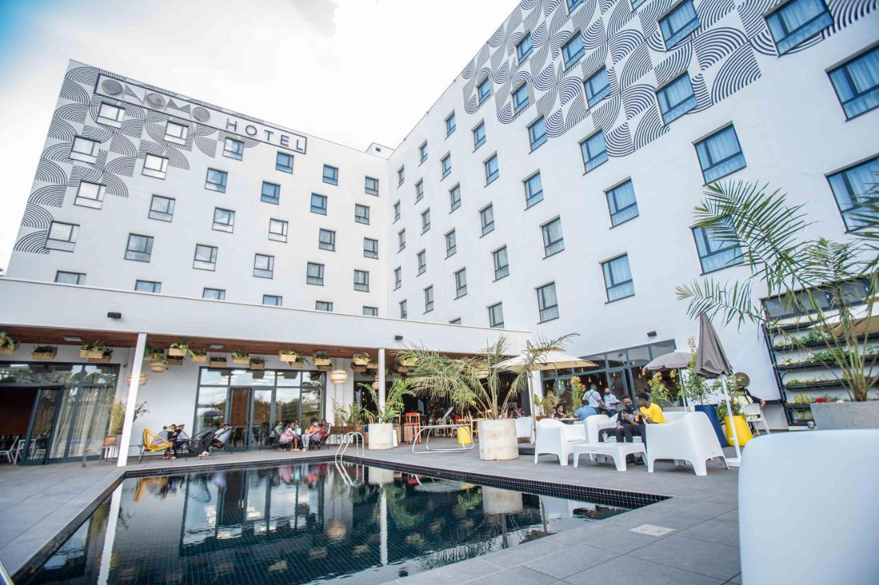 Onomo Hotel Кампала Екстериор снимка